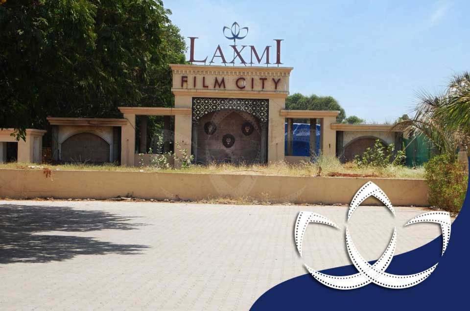 Laxmi Film City Resort Vadodara Exterior foto